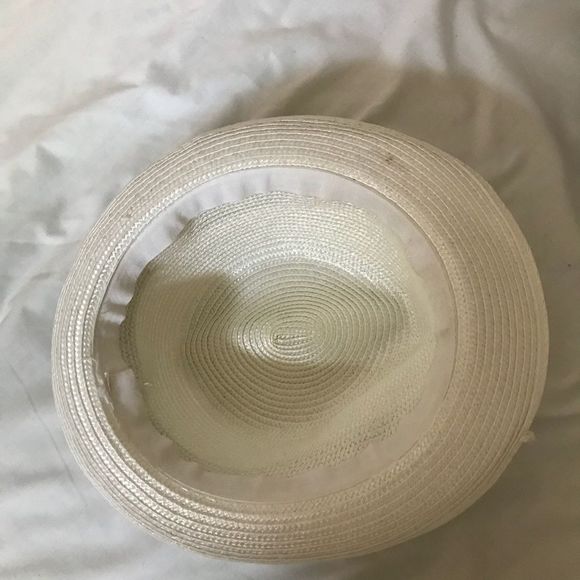 White hat with Black Ribbon - Picture 3 of 3